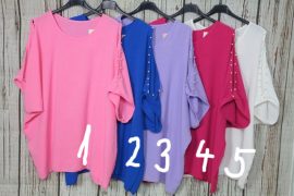 Színes lenge vállvillantós felső,ujján gyöngyös díszítéssel 