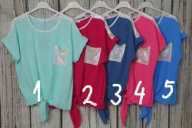 Nagyon csinos színe  lenge felső,elöl megkötős díszítéssel 