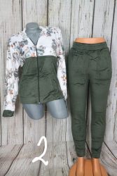 Pihe-puha plüss anyagú szépséges virágos  szabadidőegyüttes M/L , XL/XXL - 5 színben 