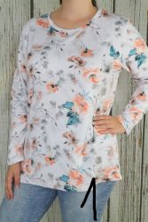 Fehér alapon színes virágos felső,belül bolyhos anyagú L,XL,2XL,3XL,4XL