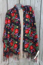 Pihe-puha anyagú óriási matyómintás sál   70 cm X 204 cm  - 7 mintával 