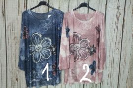 Szépséges virágos vékonykötésű lezser felső 