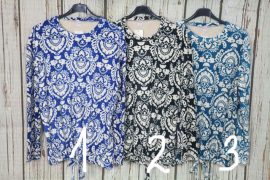 Pihe -puha meleg anyagú színes mintás  felső,lent összehúzható M, L, XL