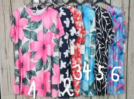 Extra lezser A- vonalú szépséges virágos -mintás zsebes tunika ( mellb 136 cm)